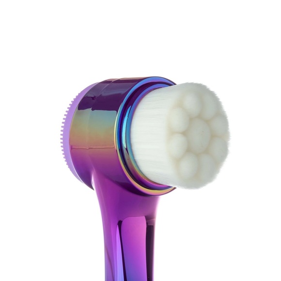 Clean Freak" 2in1 Cleanse & Exfoliate Brush - Picture 4 of 7